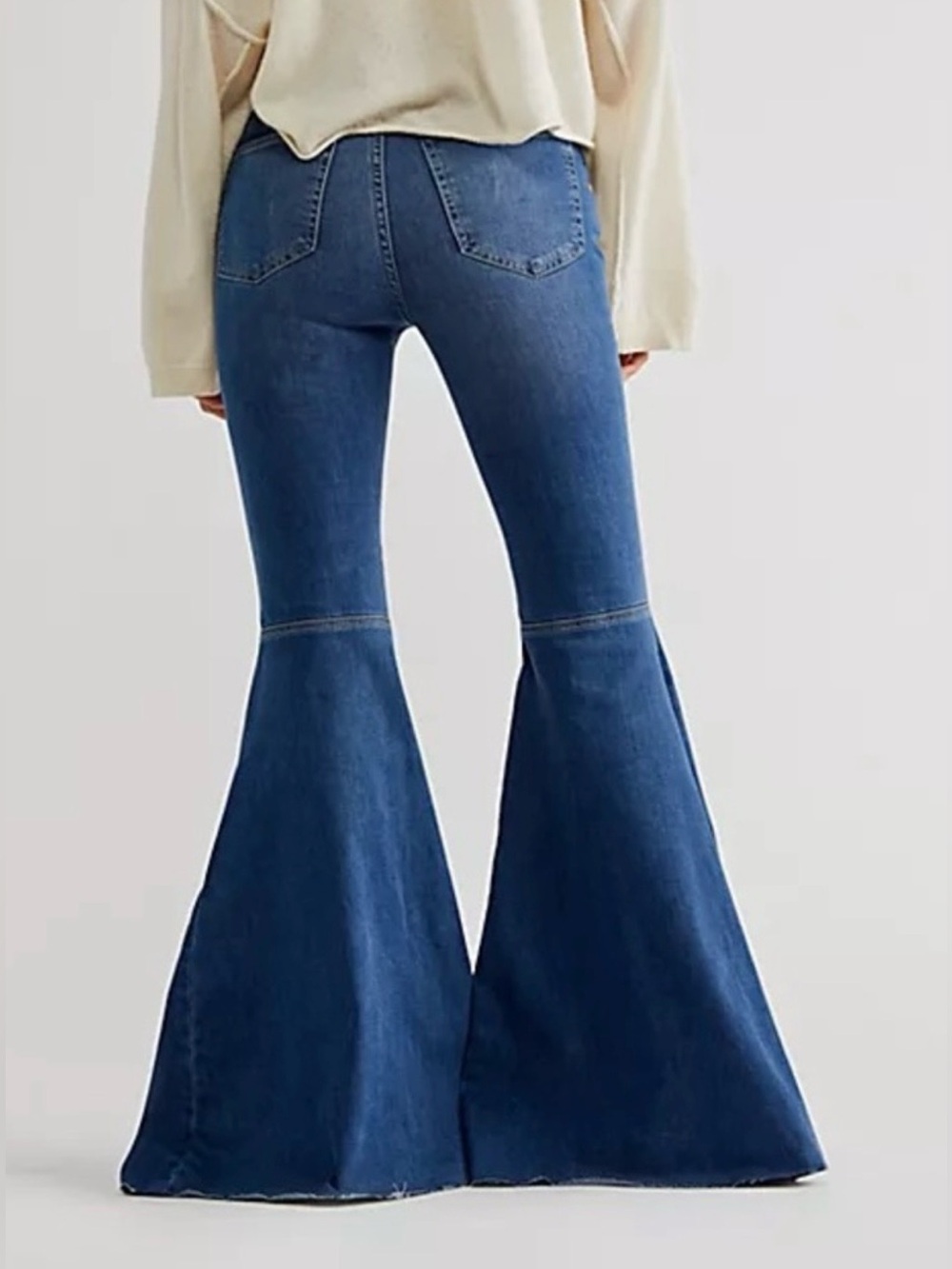 WE THE FREE Just Float On Flare Jeans Bell Bottom Sz 28 Stretch High Rise